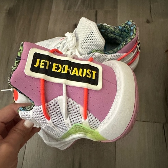 Adidas Toy Story buzz shoes - Picture 2 of 7